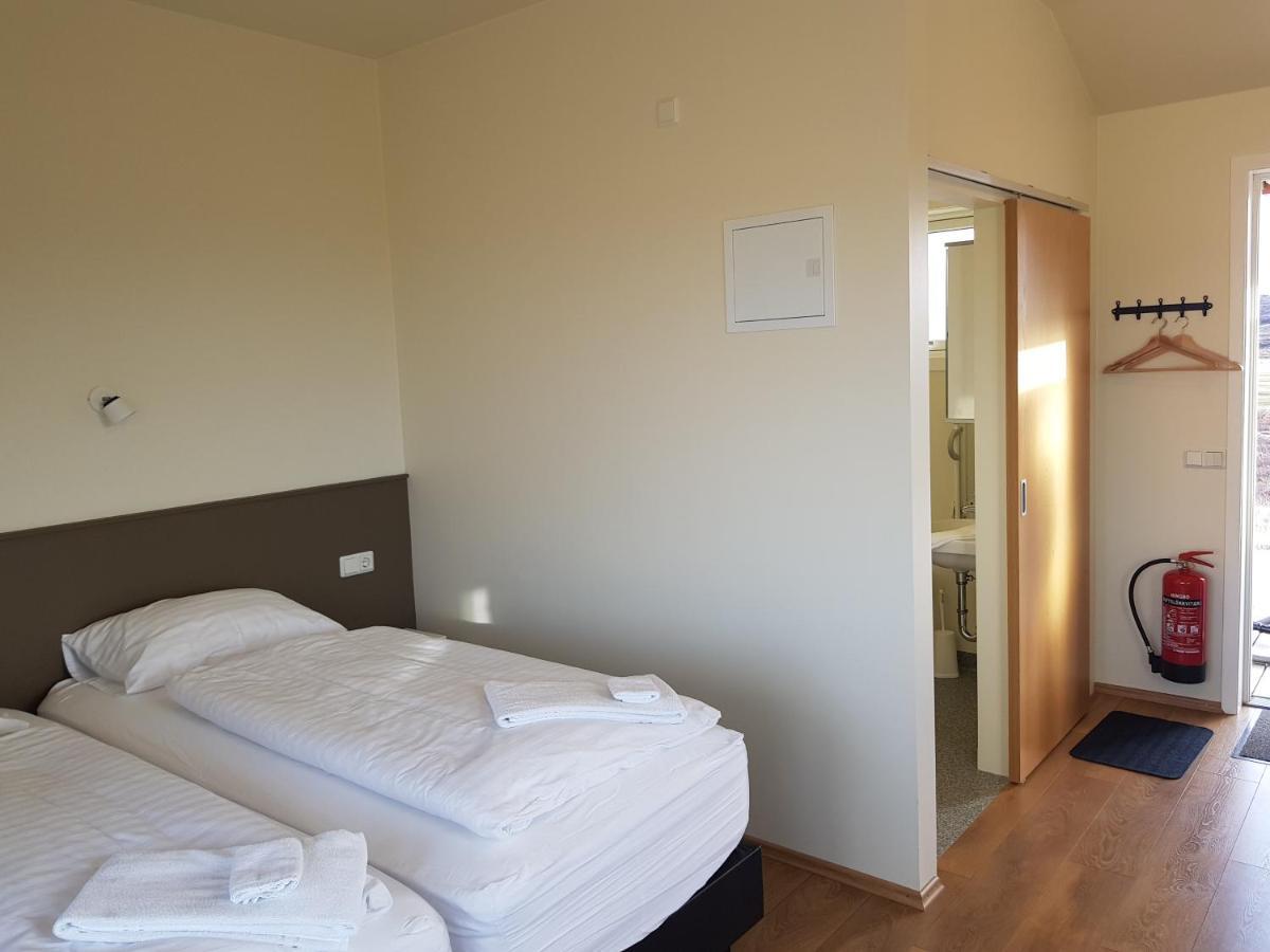Hjartarstathir Guesthouse Eidar エクステリア 写真