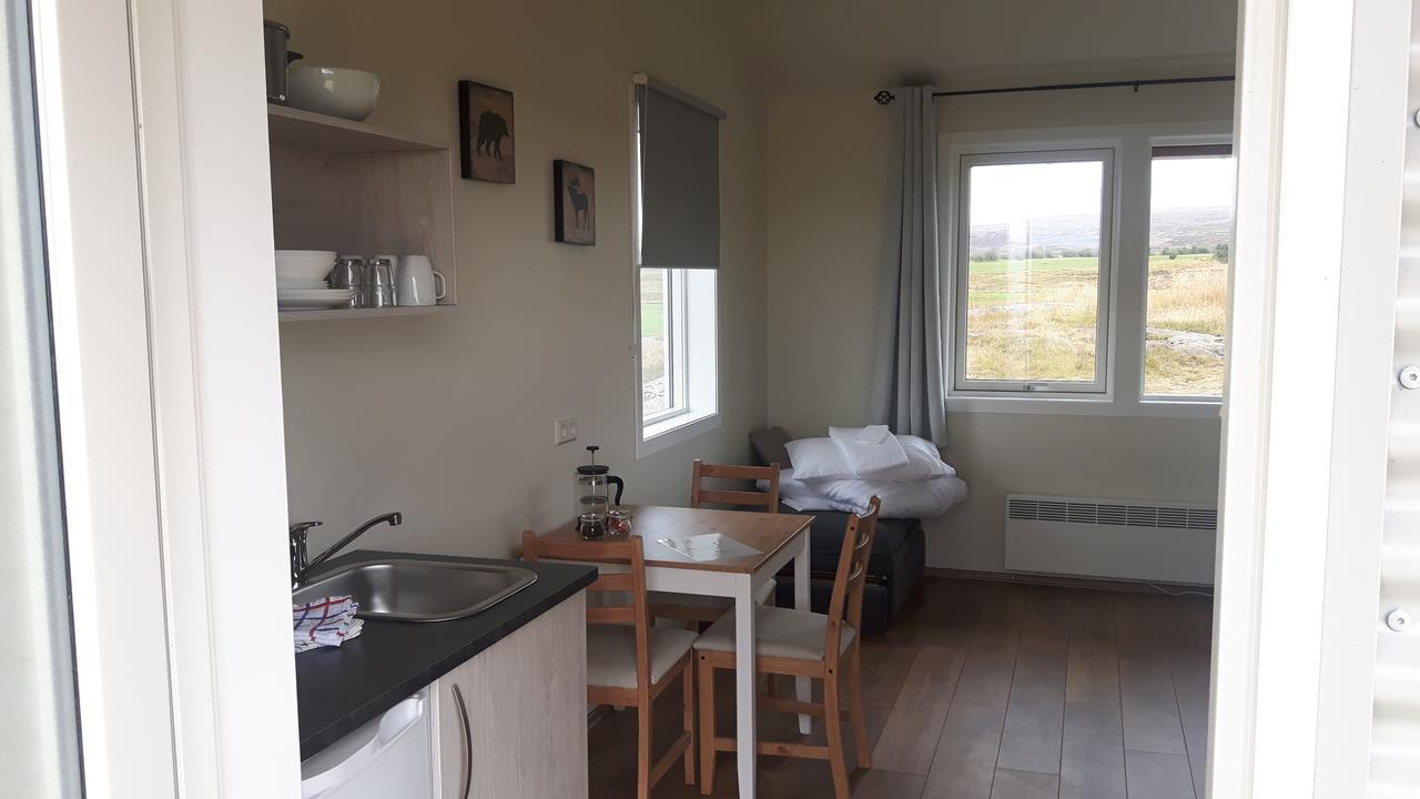 Hjartarstathir Guesthouse Eidar エクステリア 写真
