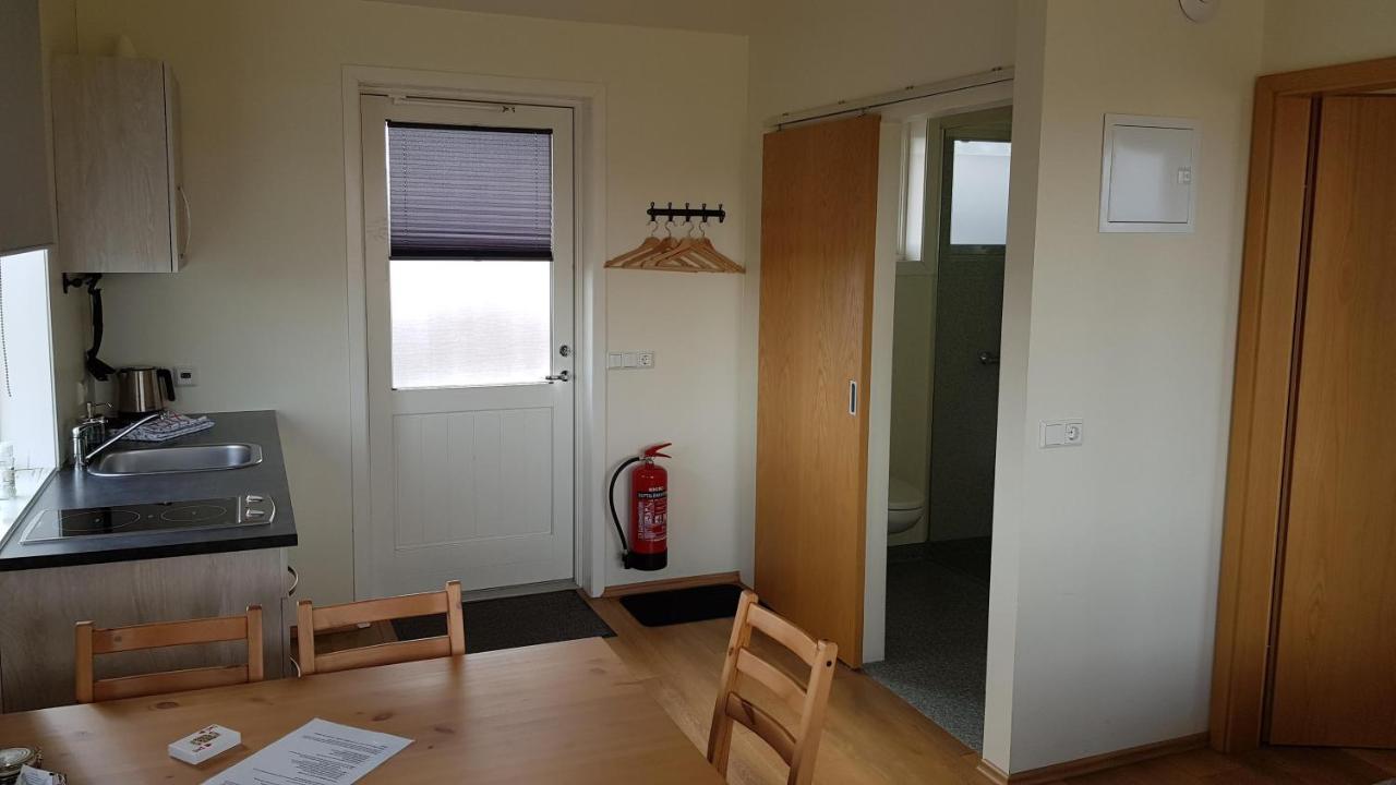 Hjartarstathir Guesthouse Eidar エクステリア 写真