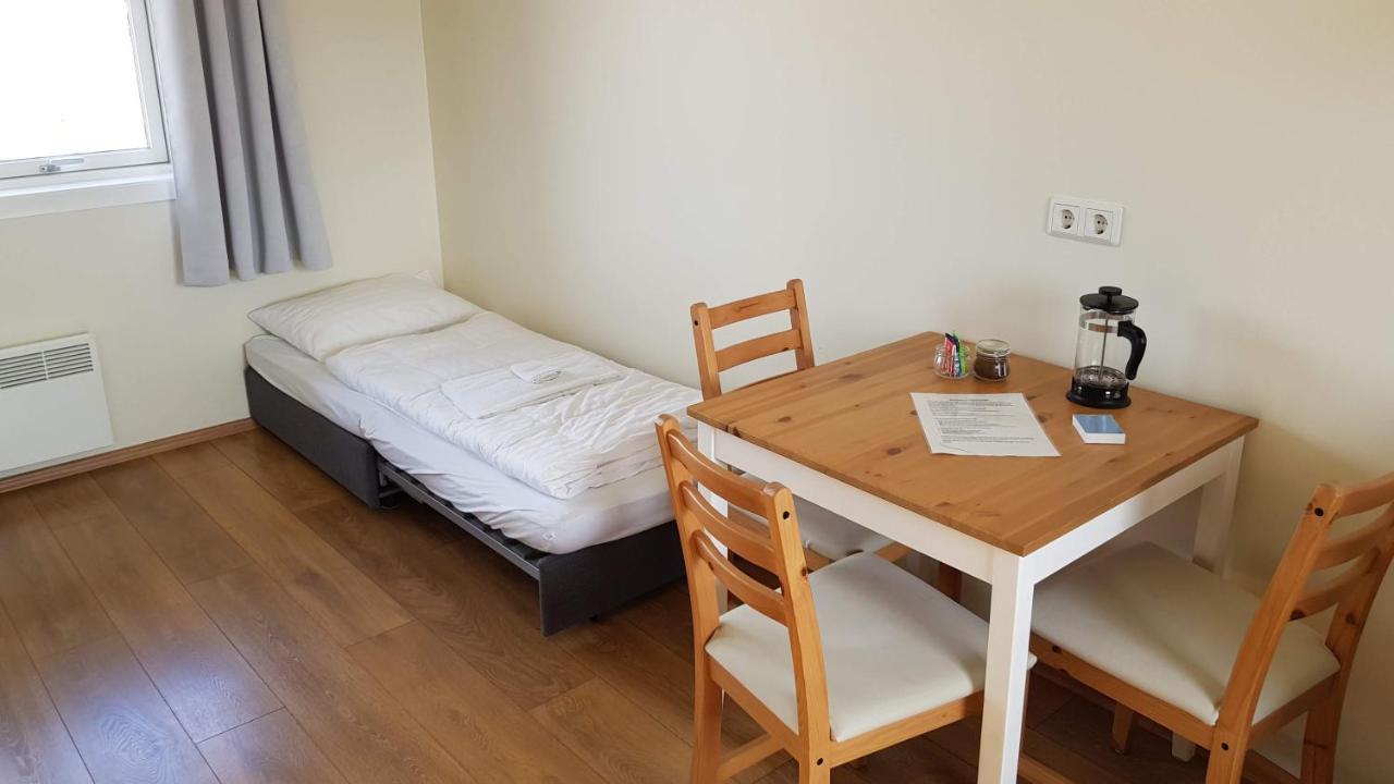 Hjartarstathir Guesthouse Eidar エクステリア 写真